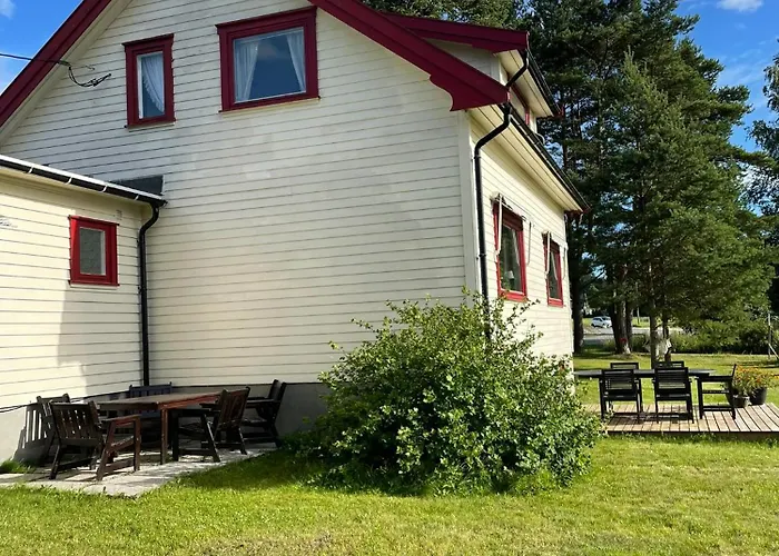 Vakantiehuis Bestemors Hus - Med Kystnaer Beliggenhet *