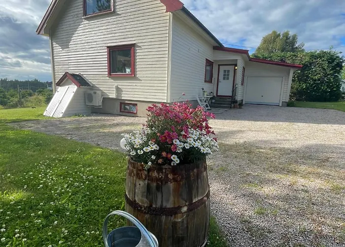 Bestemors Hus - Med Kystnaer Beliggenhet *