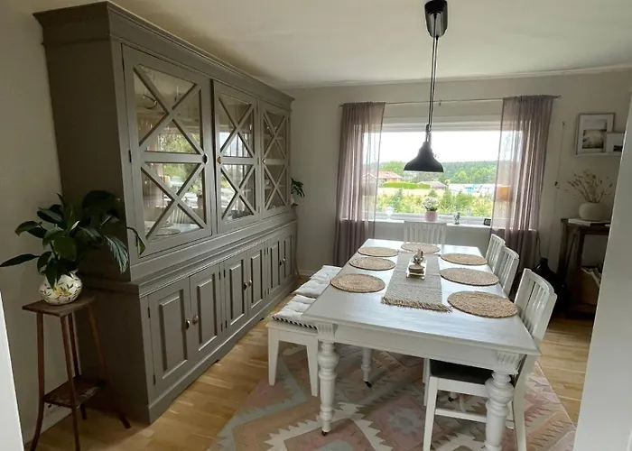 Bestemors Hus - Med Kystnaer Beliggenhet *