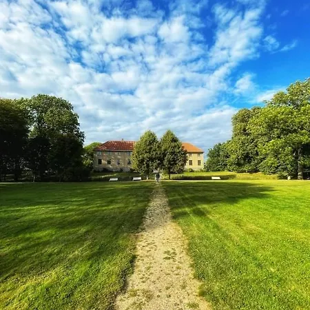 Bestemors Hus - Med Kystnaer Beliggenhet * フレドリクスタ